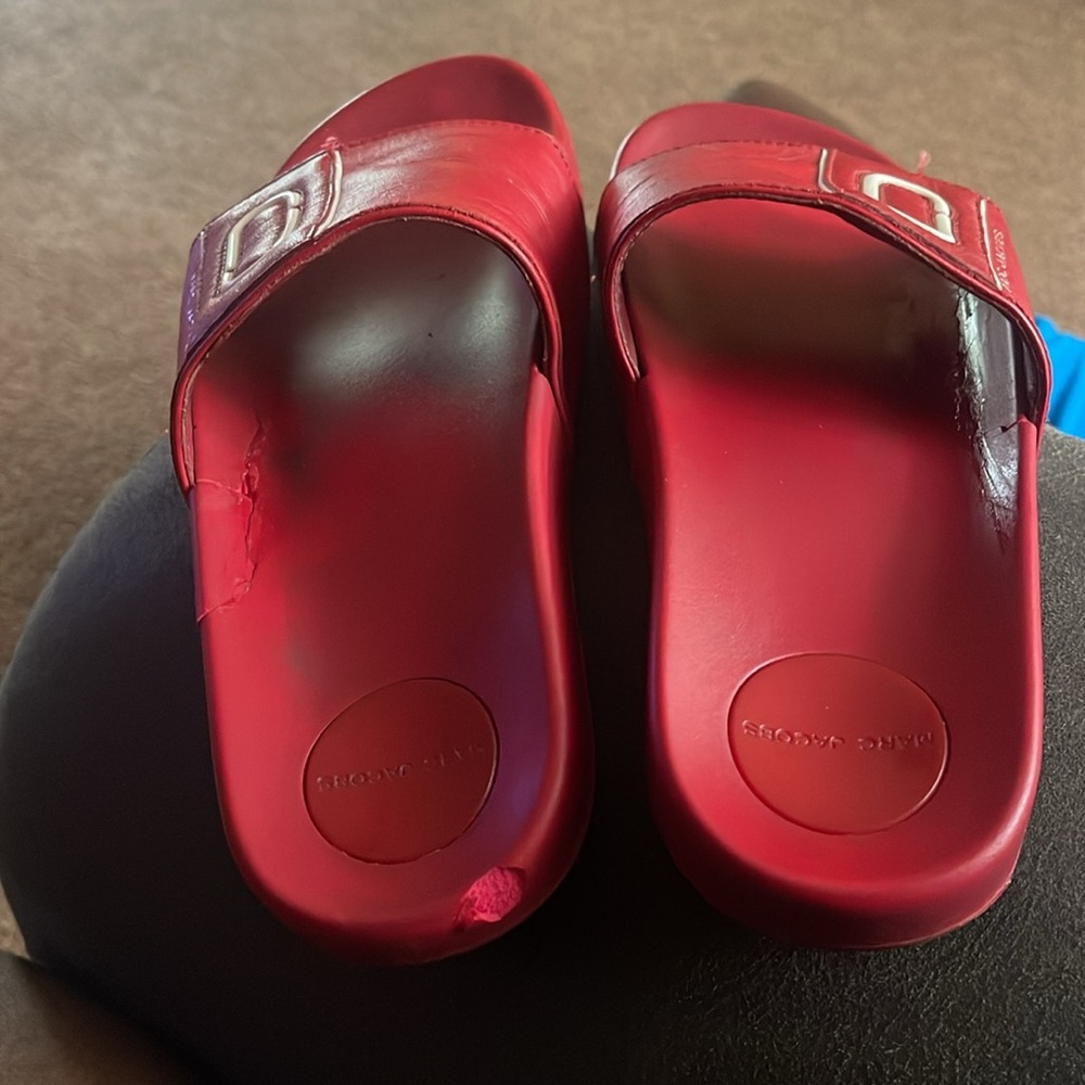Marc Jacob slides - Picture 8 of 8